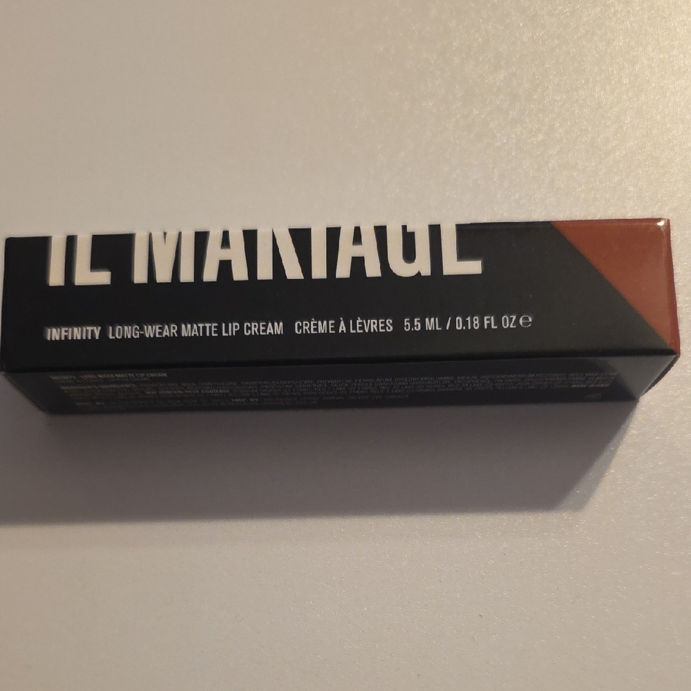 IL MAKIAGE Infinity Matte Lip Cream in Black and Brown